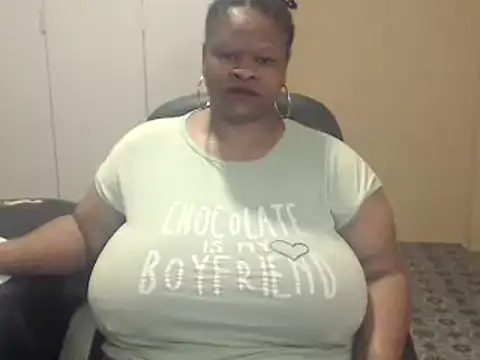 sweetnoziexx online show from November 7, 2025, 4:56 am