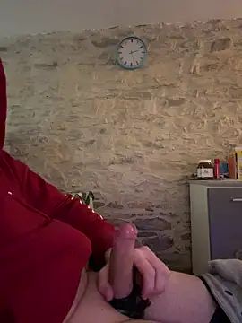 yann2392 online show from March 13, 2026, 2:23 pm