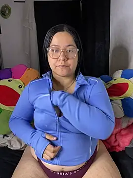 Snapshot of MsConejitaa chatting on April 26, 2026, 12:47 pm MsConejitaa online show from April 26, 2026, 12:47 pm