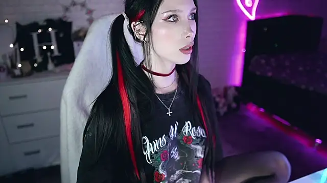  Uindi  online show from March 10, 2025, 10:02 pm