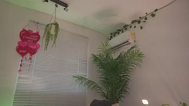 Cooper-Reds online show from February 19, 2026, 5:53 pm