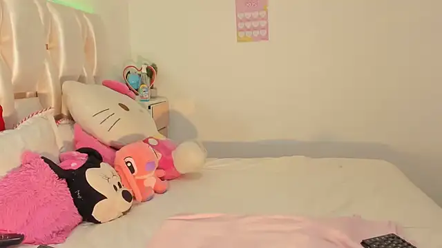 viioolleettaa online show from January 11, 2025, 4:59 am