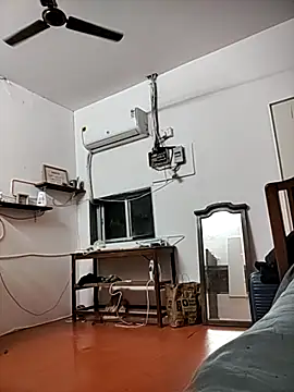  IRRESISTIBLE  online show from March 22, 2026, 8:34 pm