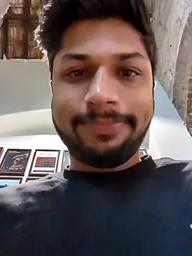  IRRESISTIBLE  online show from April 18, 2026, 10:52 am