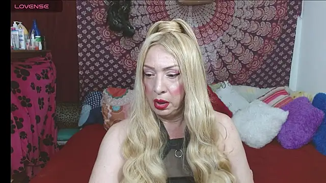 elena evans online show from February 17, 2026, 5:52 pm