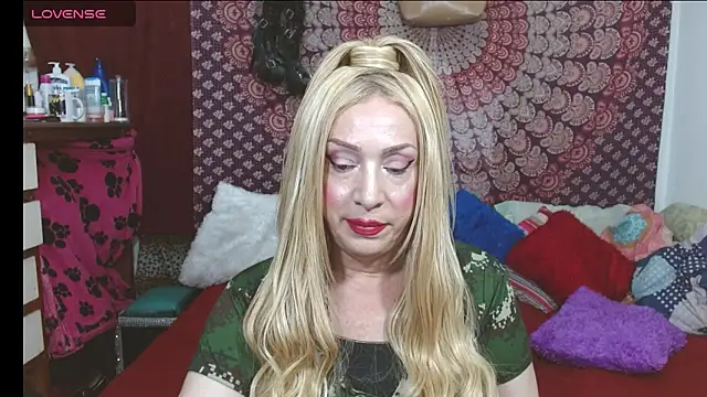 elena evans online show from February 25, 2026, 5:55 pm