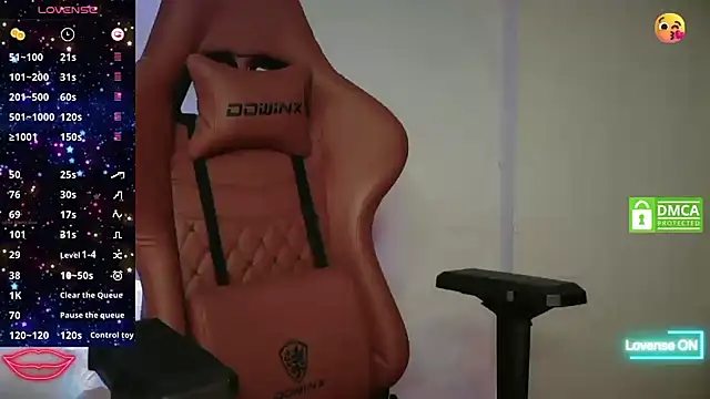 Snapshot of Goddes_Queen chatting on October 3, 2025, 1:52 pm Goddes Queen online show from October 3, 2025, 1:52 pm