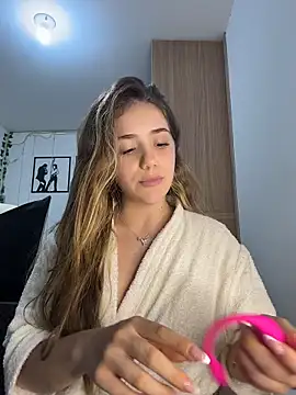 ShelbyHagen online show from October 30, 2025, 10:21 pm