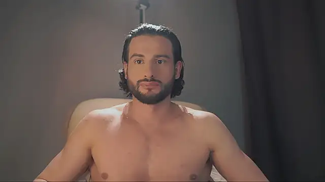 Snapshot of Keen___Luckystrike chatting on January 18, 2026, 1:04 pm Keen Luckystrike online show from January 18, 2026, 1:04 pm