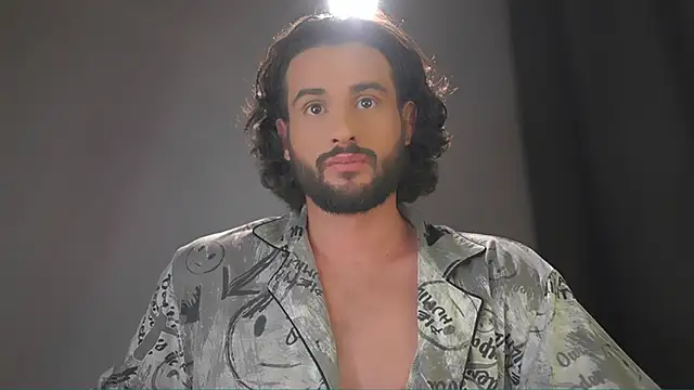 Snapshot of Keen___Luckystrike chatting on February 7, 2026, 4:05 am Keen Luckystrike online show from February 7, 2026, 4:05 am