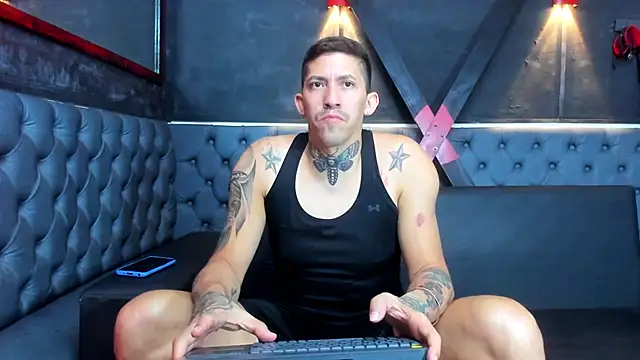 Snapshot of yeckodream chatting on February 19, 2026, 5:03 am yeckodream online show from February 19, 2026, 5:03 am