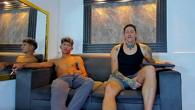 Snapshot of yeckodream chatting on February 28, 2026, 4:57 am yeckodream online show from February 28, 2026, 4:57 am