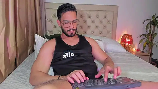 Josseph1  online show from February 12, 2025, 12:37 am