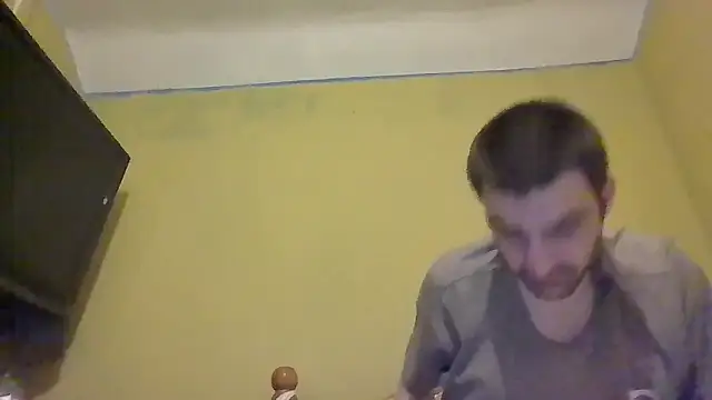 Snapshot of ThatGuyNextDoor1992 chatting on February 18, 2025, 10:36 pm ThatGuyNextDoor1992 online show from February 18, 2025, 10:36 pm