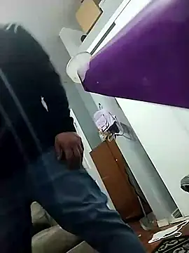 thickcocklatino online show from January 22, 2025, 10:29 am