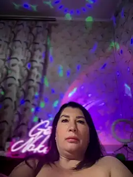 Snapshot of Agata-Anetta chatting on November 7, 2025, 5:40 am Agata-Anetta online show from November 7, 2025, 5:40 am