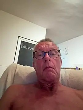 Snapshot of kempsilk chatting on June 27, 2026, 8:03 pm kempsilk online show from June 27, 2026, 8:03 pm