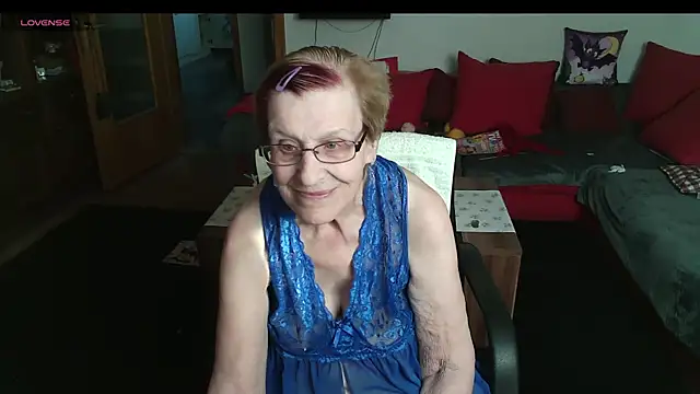 HeisseomaOriginal online show from March 22, 2026, 8:18 am