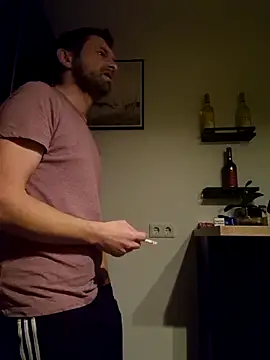 Mjn34 online show from November 26, 2025, 6:36 am