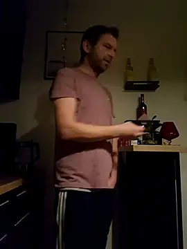 Mjn34 online show from December 4, 2025, 6:23 am