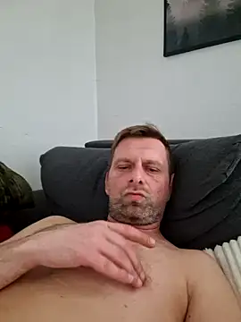 Snapshot of Mjn34 chatting on March 7, 2026, 4:15 pm Mjn34 online show from March 7, 2026, 4:15 pm