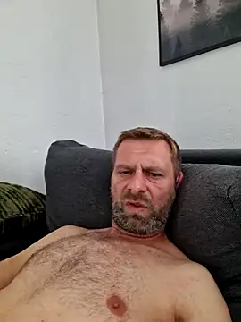 Snapshot of Mjn34 chatting on July 31, 2026, 2:38 pm Mjn34 online show from July 31, 2026, 2:38 pm
