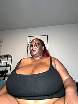 Snapshot of SexyHugeblackTitties chatting on November 22, 2025, 3:16 am SexyHugeblackTitties online show from November 22, 2025, 3:16 am