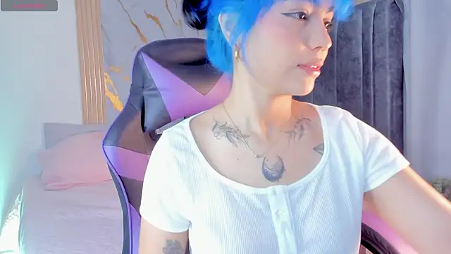 Snapshot of CIEL-DOUCE chatting on December 21, 2025, 4:41 am CIEL-DOUCE online show from December 21, 2025, 4:41 am