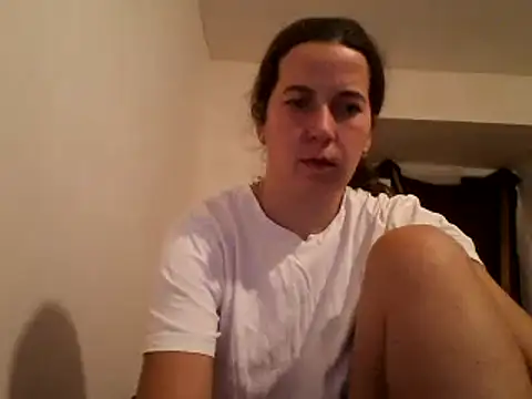 Snapshot of Tamilashaa chatting on December 11, 2024, 5:59 pm Tamilashaa online show from December 11, 2024, 5:59 pm