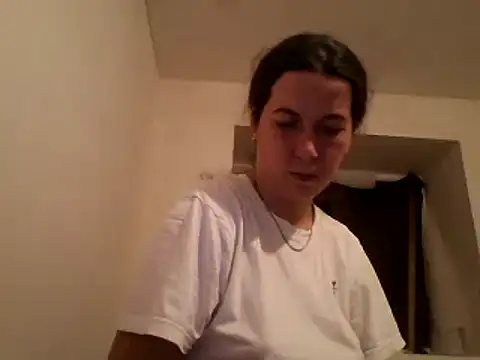 Snapshot of Tamilashaa chatting on December 17, 2024, 5:04 pm Tamilashaa online show from December 17, 2024, 5:04 pm