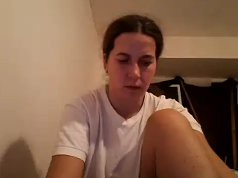 Snapshot of Tamilashaa chatting on December 25, 2024, 6:19 pm Tamilashaa online show from December 25, 2024, 6:19 pm