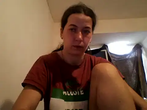 Snapshot of Tamilashaa chatting on March 16, 2025, 6:53 am Tamilashaa online show from March 16, 2025, 6:53 am