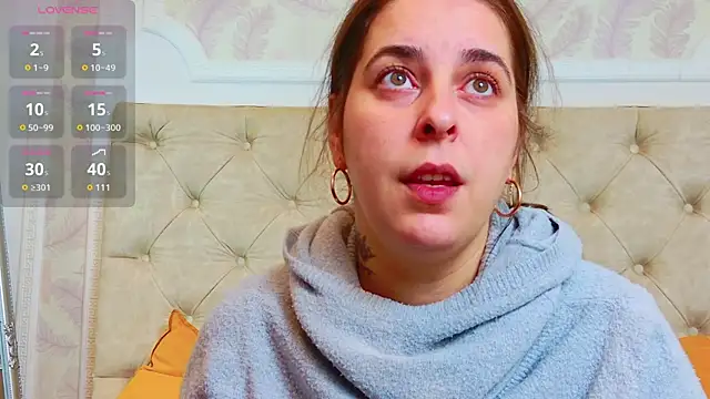 KarinaNoir online show from December 23, 2025, 5:05 am