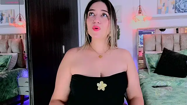 Snapshot of Dulce_Morrys chatting on May 1, 2026, 3:27 pm Dulce Morrys online show from May 1, 2026, 3:27 pm