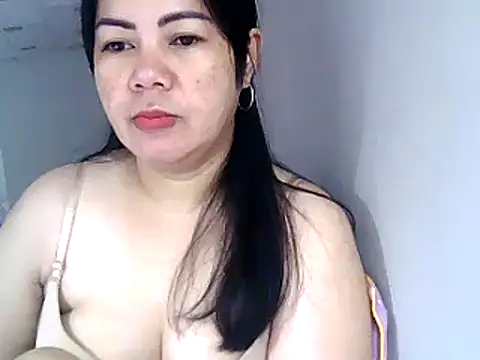 Snapshot of starlete69 chatting on December 20, 2024, 7:39 pm starlete69 online show from December 20, 2024, 7:39 pm