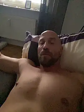 Toyboy471 online show from November 16, 2025, 12:00 pm