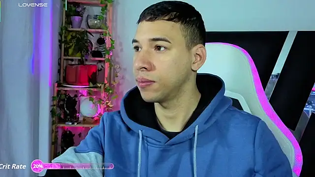 Snapshot of petter_coleman_ chatting on November 6, 2025, 4:30 pm petter coleman online show from November 6, 2025, 4:30 pm