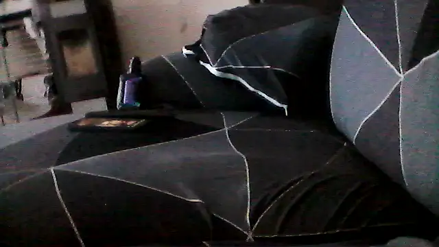 mickzizi online show from October 13, 2025, 7:08 am