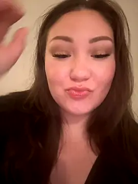 Snapshot of RosieDixx chatting on November 8, 2025, 3:07 am RosieDixx online show from November 8, 2025, 3:07 am