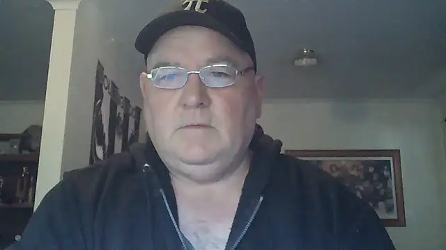 Snapshot of HOTANAL chatting on September 23, 2025, 10:46 pm HOTANAL online show from September 23, 2025, 10:46 pm