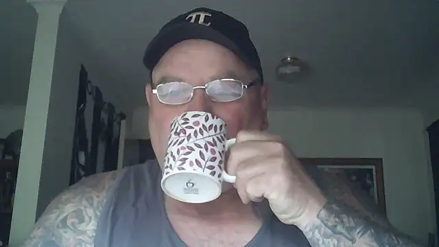 HOTANAL online show from December 3, 2025, 10:08 pm