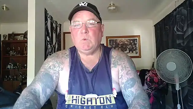 HOTANAL online show from March 10, 2026, 1:43 am