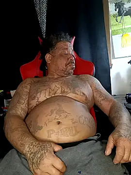 Snapshot of yellowwetfox chatting on January 25, 2025, 10:51 am yellowwetfox online show from January 25, 2025, 10:51 am