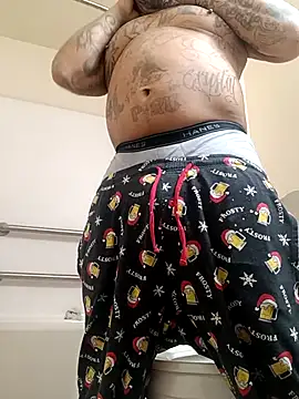 Snapshot of yellowwetfox chatting on February 22, 2026, 8:13 am yellowwetfox online show from February 22, 2026, 8:13 am