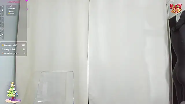 Sarabecker online show from December 23, 2024, 3:23 pm