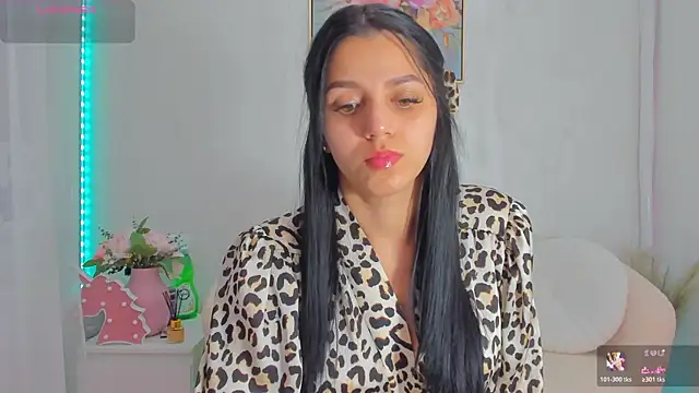Sarabecker online show from May 18, 2026, 8:42 am