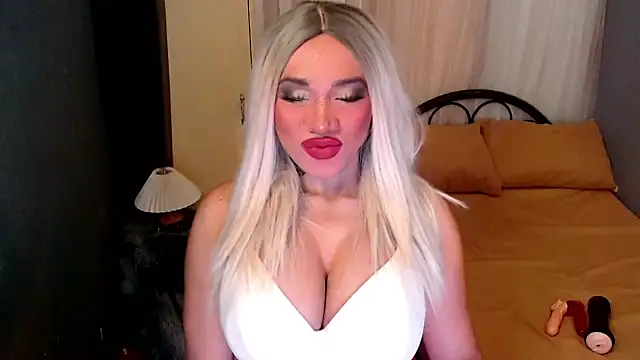 sexcindy online show from September 18, 2025, 10:17 am