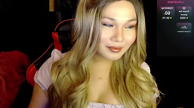 Snapshot of stacey_wills44 chatting on December 20, 2024, 12:38 pm stacey wills44 online show from December 20, 2024, 12:38 pm