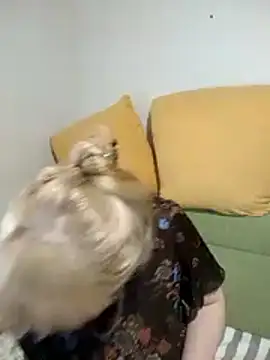 stefanyharper16 online show from November 8, 2025, 11:03 pm