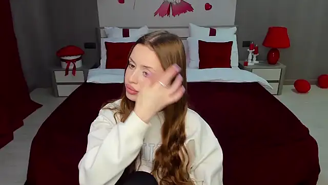 Snapshot of _Sweet__Cherry_ chatting on February 20, 2025, 5:33 am Sweet Cherry online show from February 20, 2025, 5:33 am